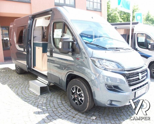 Knaus Boxlife 600 MQ: camper furgonato attrezzato nuovo a Torino con letto basculante 4 posti
